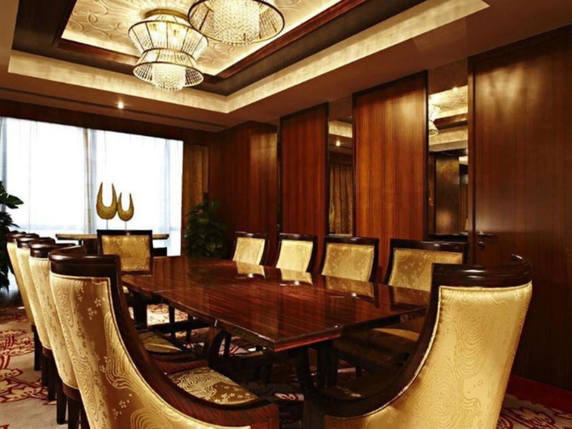 Kun Tai Glory Hotel Beijing Wangjing Exterior photo