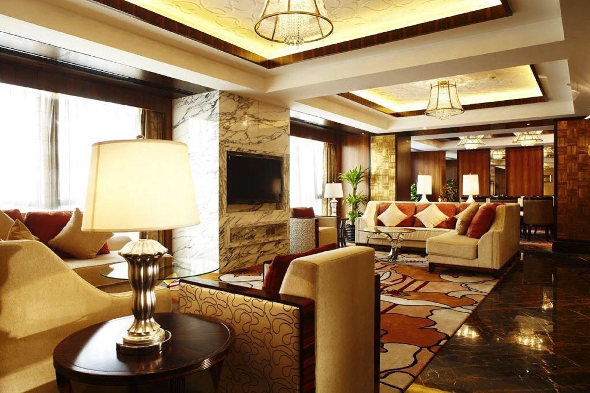 Kun Tai Glory Hotel Beijing Wangjing Exterior photo